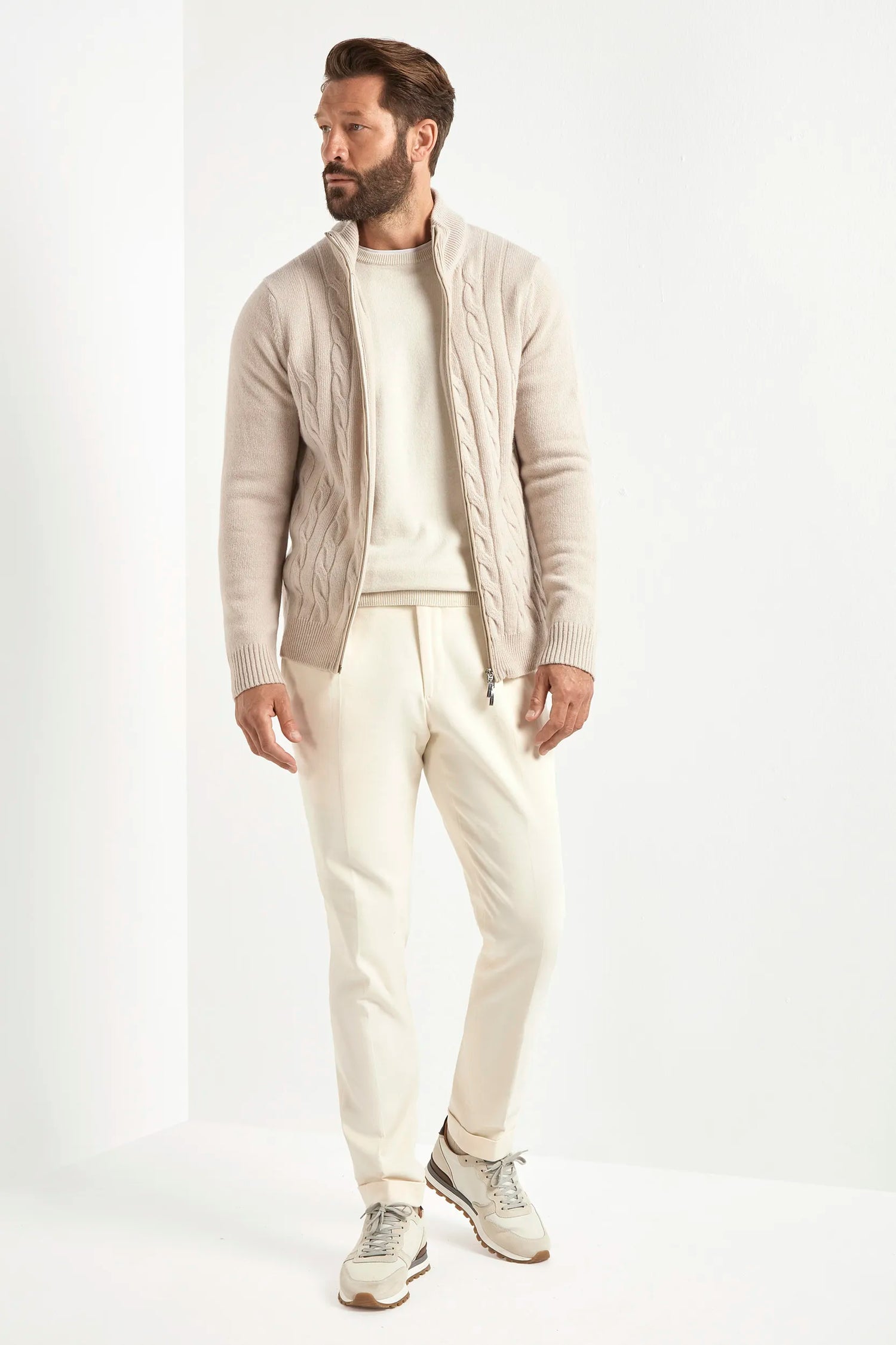 cashmere crewneck, sand cashmere sweater, italian style, made in italy, 100% cashmere sweater, lightweight cashmere knit, luxury knitwear, slim fit cashmere top, ribbed cashmere sweater, elegant menswear knit, premium italian sweater, versatile layering piece, fine cashmere knit, classic crewneck sweater, breathable cashmere top, minimalist cashmere sweater, soft cashmere knitwear, timeless italian knit, sophisticated menswear sweater, everyday luxury knit