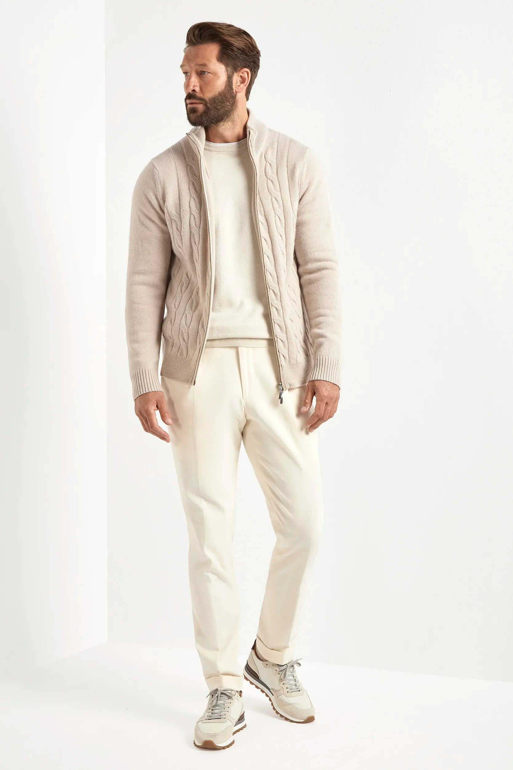 cashmere crewneck, sand cashmere sweater, italian style, made in italy, 100% cashmere sweater, lightweight cashmere knit, luxury knitwear, slim fit cashmere top, ribbed cashmere sweater, elegant menswear knit, premium italian sweater, versatile layering piece, fine cashmere knit, classic crewneck sweater, breathable cashmere top, minimalist cashmere sweater, soft cashmere knitwear, timeless italian knit, sophisticated menswear sweater, everyday luxury knit