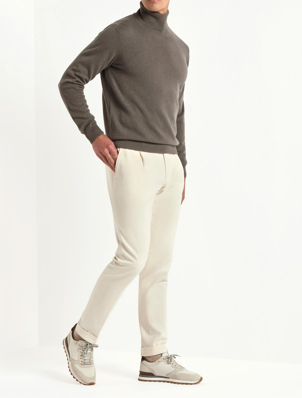 Dark taupe cashmere turtleneck – Made in italy