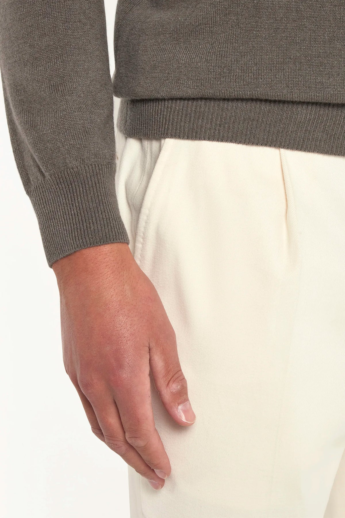 Dark taupe cashmere turtleneck – Made in italy