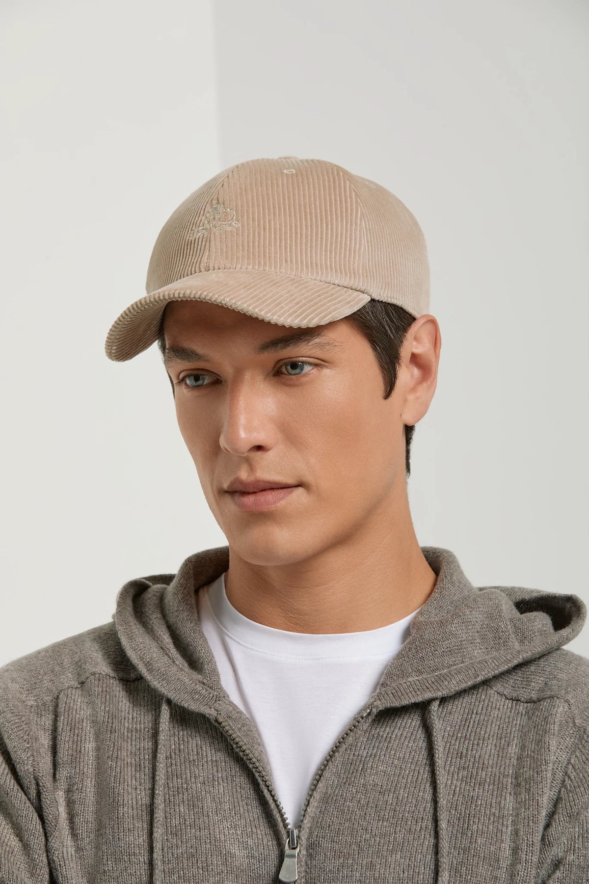 Pini Parma Made in Italy men taupe corduroy baseball cap