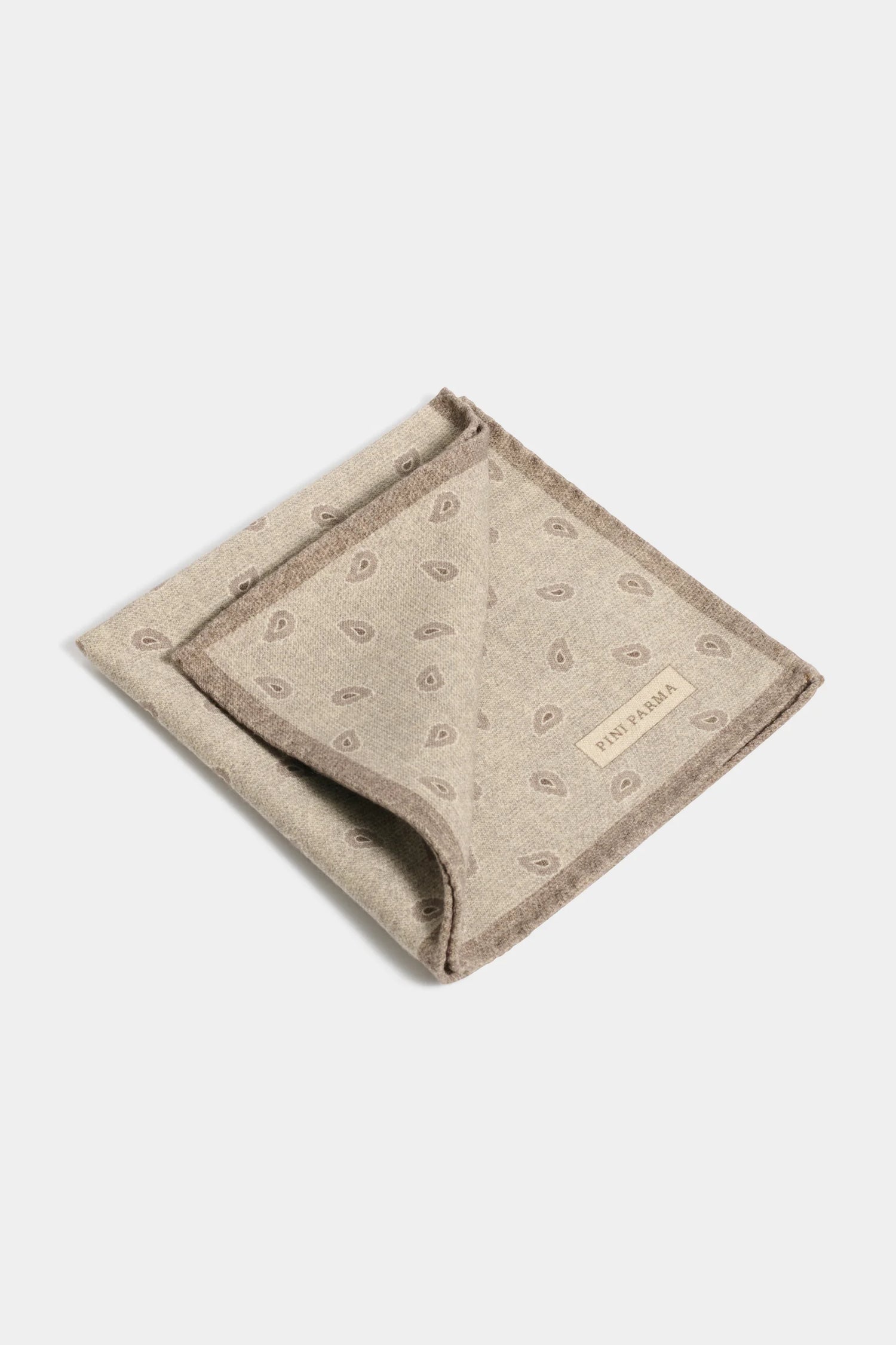 taupe paisley pocket square, men's paisley pocket square, italian pocket square, taupe silk pocket square, luxury men's pocket square, elegant men's pocket square, refined paisley pocket square, tailored taupe pocket square, premium italian pocket square, sophisticated men's pocket square, timeless italian pocket square, upscale men's pocket square, classic taupe pocket square