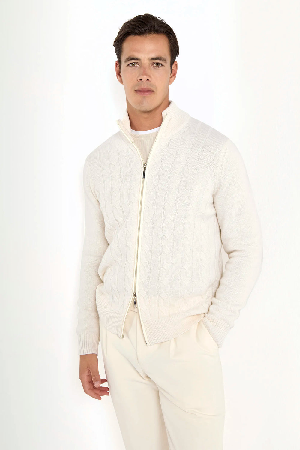 white cable knit full zip, men's cashmere full zip, italian knit full zip, white cashmere zip sweater, luxury men's full zip, elegant men's knitwear, refined cable knit full zip, tailored white full zip, premium italian full zip, sophisticated men's zip sweater, timeless italian knitwear, upscale men's full zip, classic white zip sweater, italian craftsmanship knitwear, premium men's cashmere zip, refined italian cable knit full zip