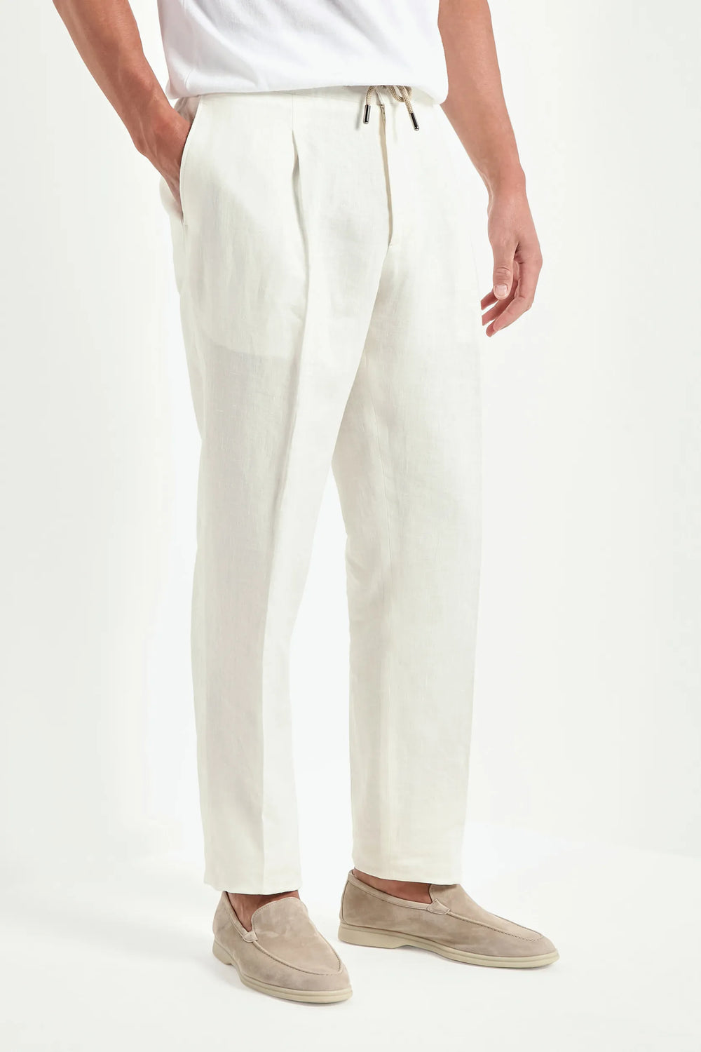 white linen trousers, men's white linen trousers, italian linen pants, white alassio trousers, luxury men's trousers, elegant men's pants, refined linen trousers, tailored white trousers, premium italian trousers, sophisticated men's summer pants, timeless italian trousers, upscale men's trousers, classic white linen pants, italian craftsmanship trousers, premium men's linen trousers, refined italian alassio trousers