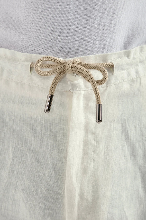 white linen trousers, men's white linen trousers, italian linen pants, white alassio trousers, luxury men's trousers, elegant men's pants, refined linen trousers, tailored white trousers, premium italian trousers, sophisticated men's summer pants, timeless italian trousers, upscale men's trousers, classic white linen pants, italian craftsmanship trousers, premium men's linen trousers, refined italian alassio trousers
