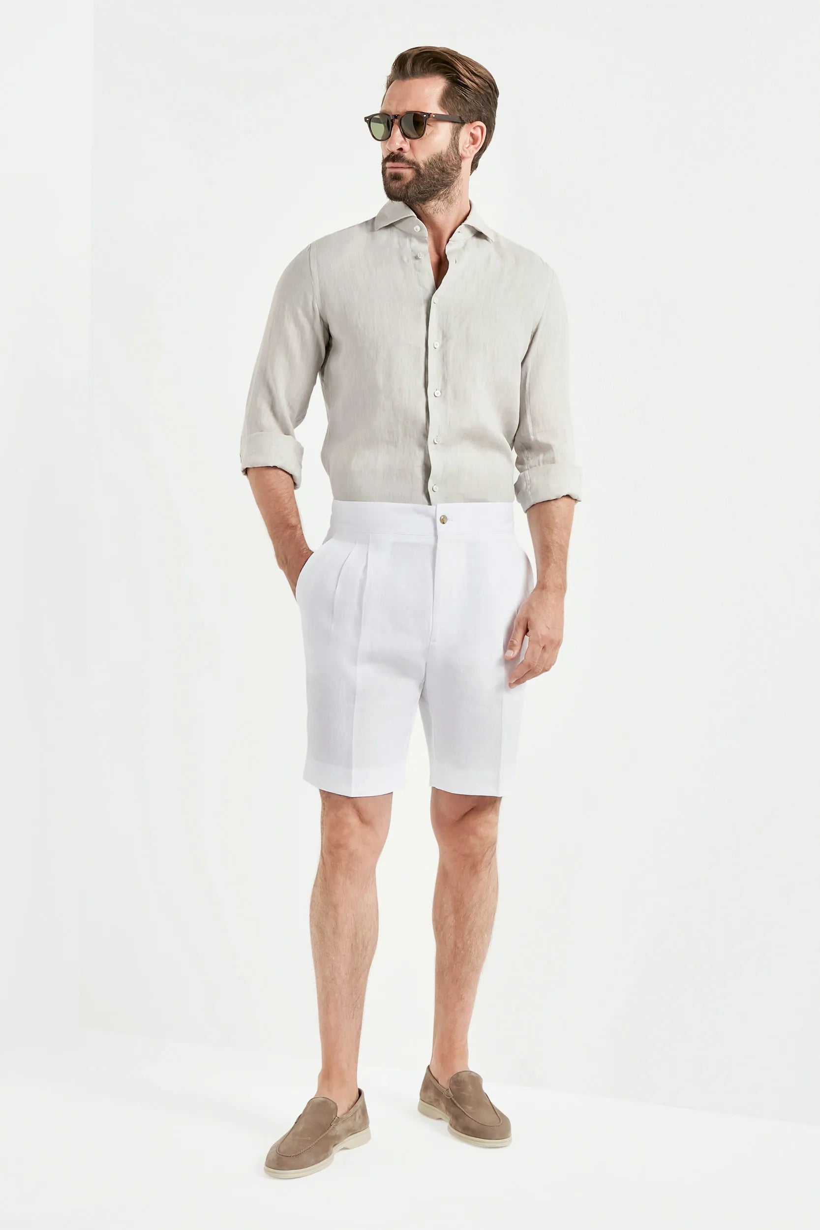 White linen relaxed shorts