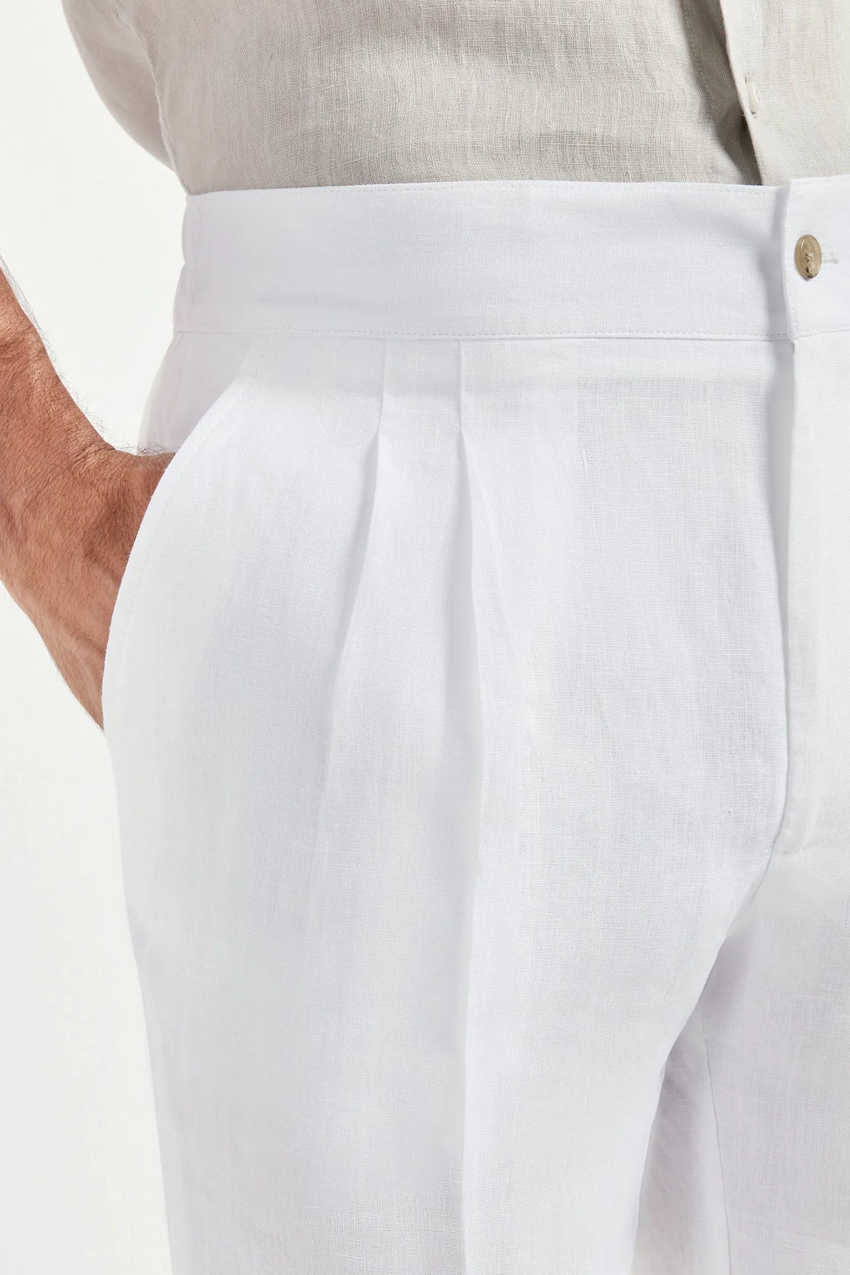 Men Pini Parma white relaxed shorts made in italy in linen