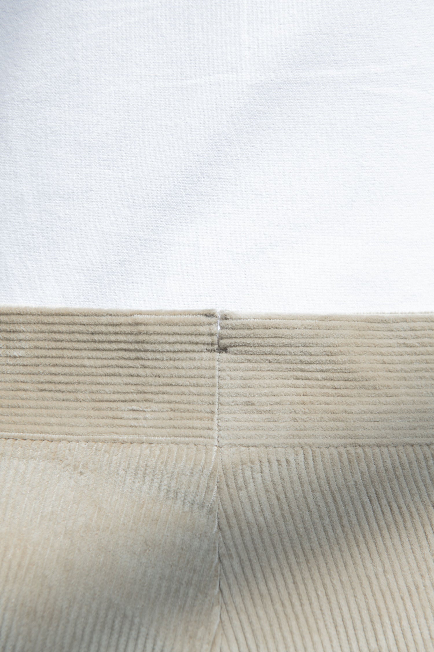Pantalon en velours côtelé beige "Soragna Capsule Collection" - Made in Italy
