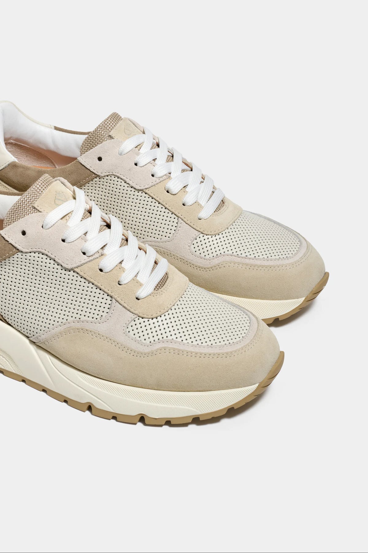 beige and white runners, men suede runners, italian casual runners, beige suede runners, white suede runners, nubuck and suede runners, made in italy runners, luxury runners, handcrafted italian runners, elegant suede sneakers, premium suede runners, refined italian footwear, soft nubuck runners, versatile neutral runners, sophisticated casual footwear, modern runners design, upscale men's sneakers, italian craftsmanship runners, high-quality suede runners, timeless neutral runners