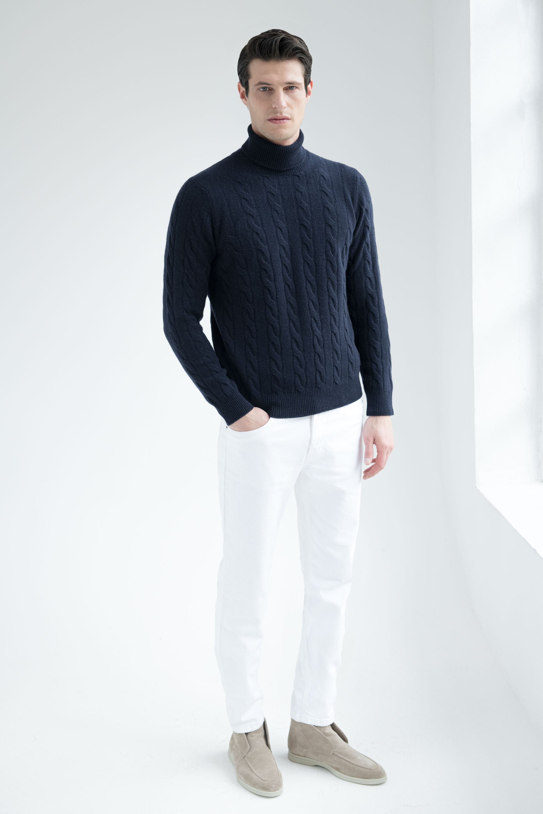Super high turtleneck hotsell