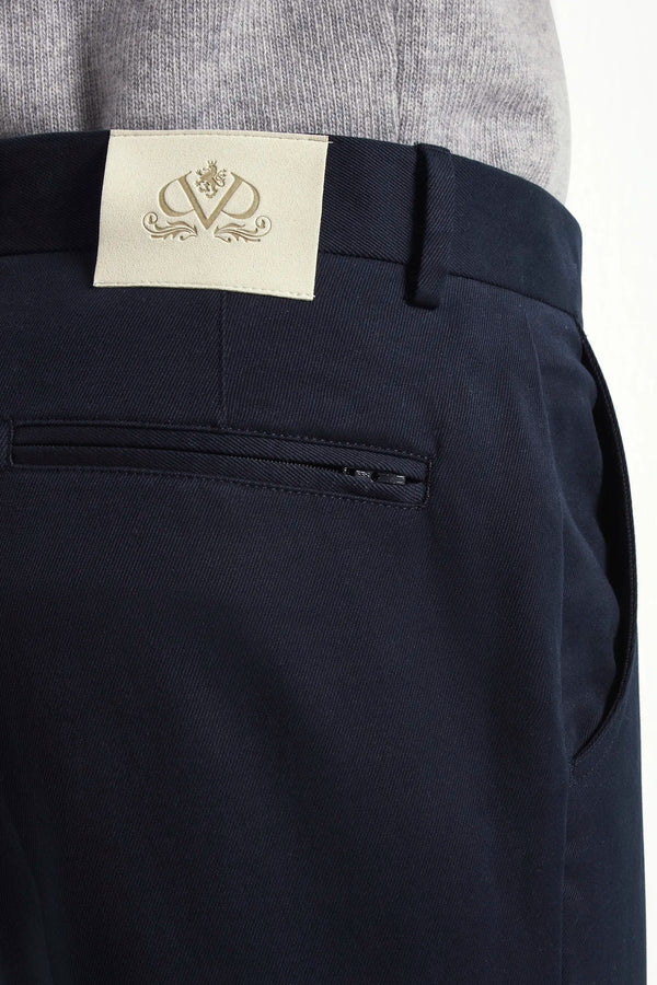 cotton and cashmere trousers, blue trousers, sartorial trousers, italian style, trousers made in italy, winter trousers, flat front trousers, luxury blend trousers, tailored blue trousers, cashmere blend trousers, elegant men’s trousers, premium italian trousers, classic flat front trousers, blue dress trousers, blue winter pants, italian cashmere blend trousers, blue smart trousers, blue formal trousers, italian menswear trousers, blue chino style trousers