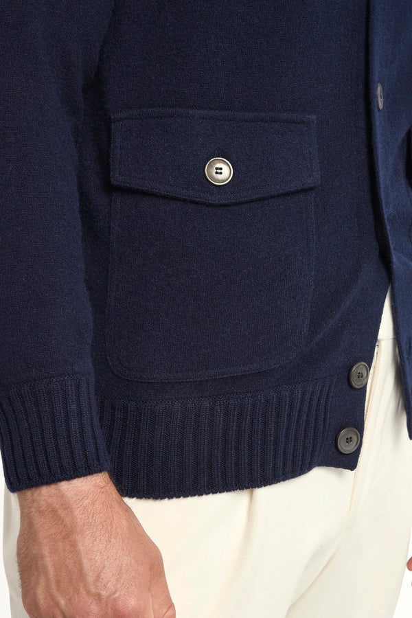 Men Cashmere cardigan, Kntted cardigan Gransasso, Gransasso wool cardigan, Uomo cardigan in lana e cashmere, Knitted cardigan Gransasso, cardigan in lana Gransasso, cardigan en cachemire pour homme, cardigan Gransasso cachemire
