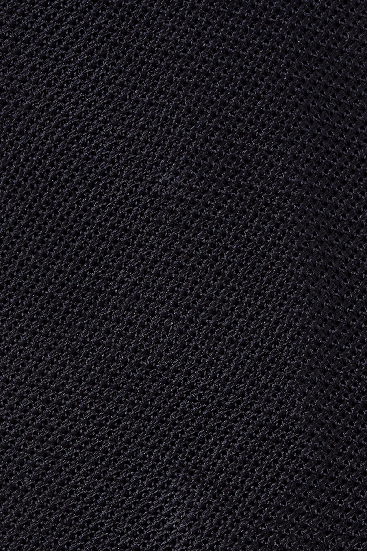 Blue Grenadine Silk Tie, men's blue silk tie, elegant grenadine tie, formal blue tie, breathable silk tie, cravate en soie grenadine bleue pour hommes, cravate élégante bleue, cravate formelle en soie, cravatta blu in seta grenadine, cravatta elegante blu, cravatta formale in seta.