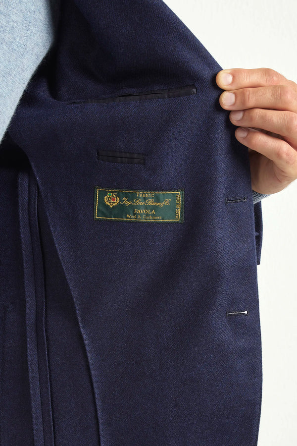 Blue Jacket, Loro Piana Jacket, wool and cashmere jacket, Veste bleue, Veste Loro Piana, Veste en laine et cachemire, Giacca blu, Giacca Loro Piana, Giacca in lana e cashmere, Italian Jacket, Veste Italienne, Giacca Italiana, Loro Piana Favola