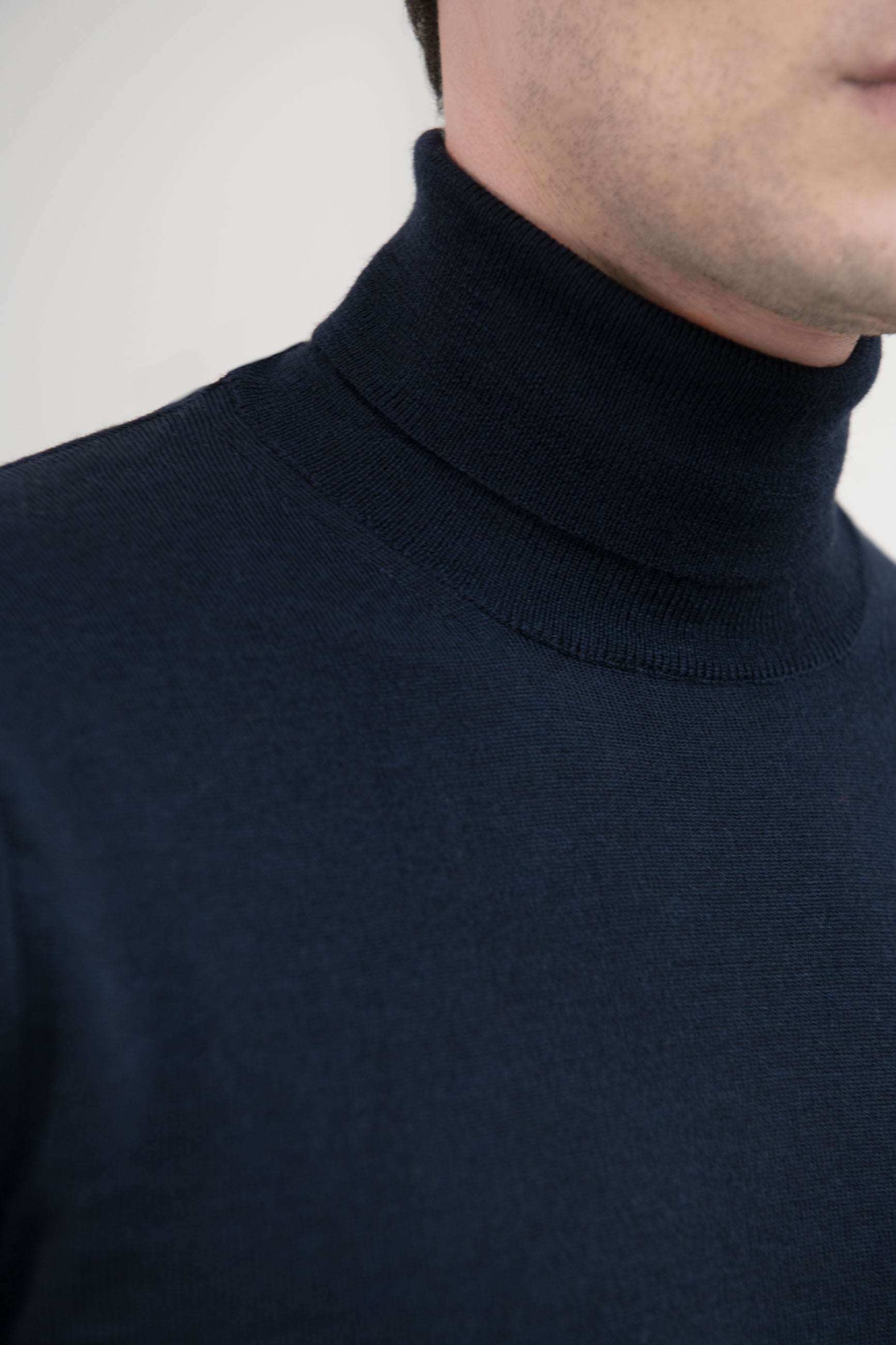 トップス SVEVO Superfine Merino 160's Turtle neck Turtleneck | Svevo | Black - TIE YOUR TIE FLORENCE