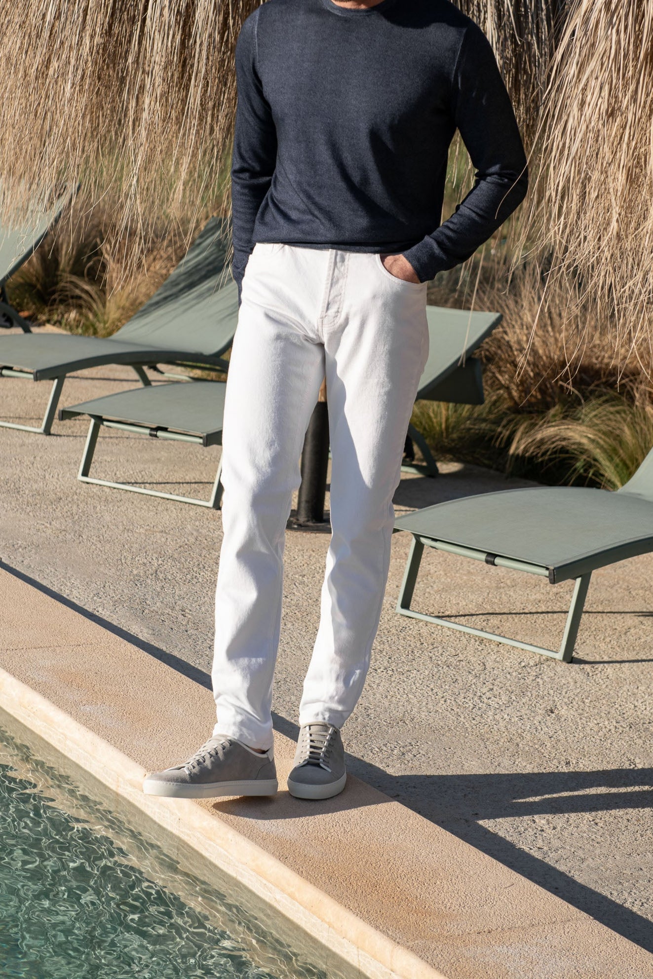 Men Cashmere round neck, blue roundneck, summer cashmere roundneck, blue light roundneck, italian cashmere jumper, blue cashmere roundneck, Col rond en cachemire pour homme, col rond bleu, col rond en cachemire pour l'été, col rond bleu léger, pull en cachemire italien, col rond en cachemire bleu, Girocollo cashmere uomo, girocollo blu, girocollo cashmere estate, girocollo blu, maglione cashmere italiano, girocollo cashmere blu,, 