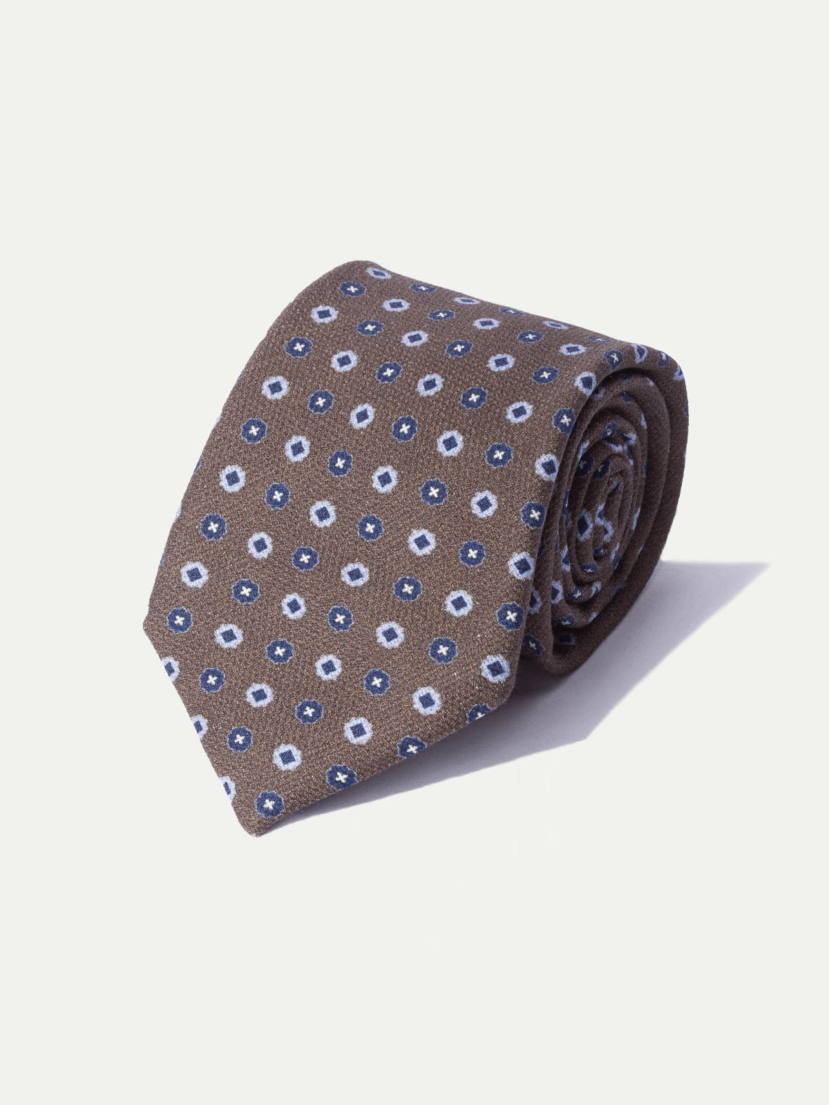 brown patterned tie, brown tie
