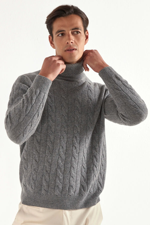 turtleneck sweater, mid-grey turtleneck, italian style, made in italy, winter knitwear, elegant knit, luxury sweater, tailored knit, menswear turtleneck, italian knitwear, mid-grey roll-neck, fine turtleneck sweater, versatile turtleneck, premium italian sweater, smart winter top, classic turtleneck, refined knitwear, italian craftsmanship sweater, lightweight winter sweater, minimalist sweater