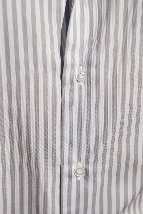 Camicia estiva in cotone, Camicia grigia a righe, camicia in cotone, camicia grigia in cotone, Chemise d'été en coton, chemise grise à rayures, chemise en coton, chemise grise en coton, Cotton summer shirt, grey striped shirt, cotton shirt, grey cotton shirt,