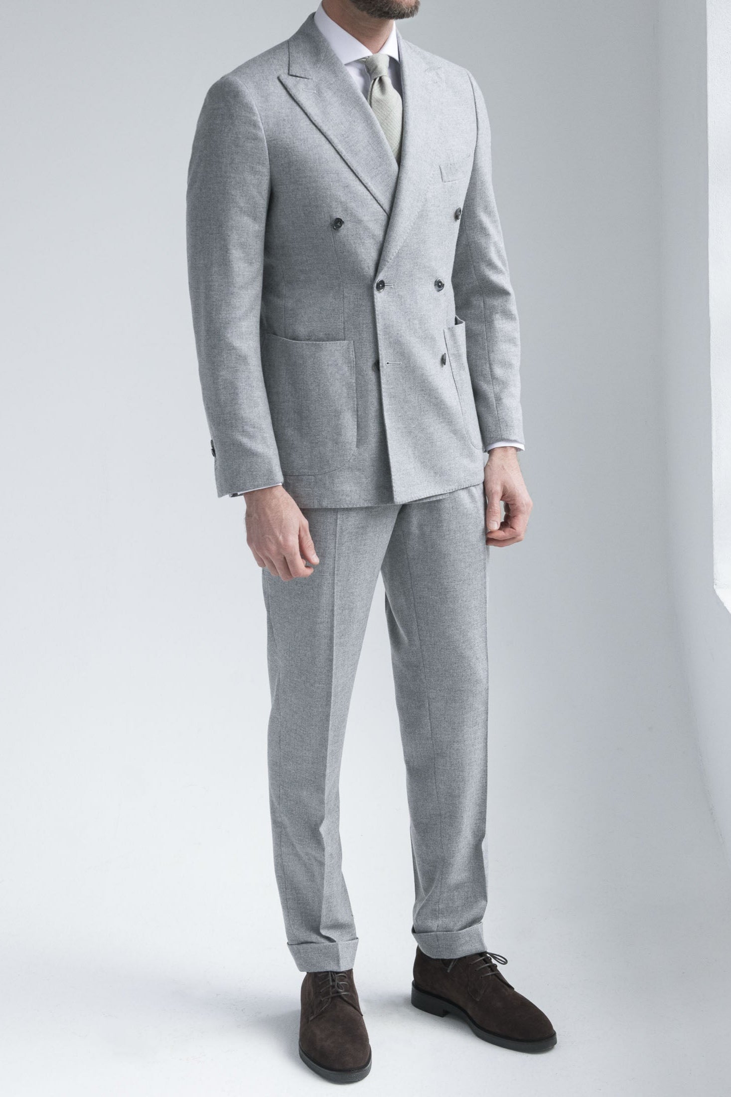 Abito doppiopetto grigio in lana e cashmere - Made in Italy