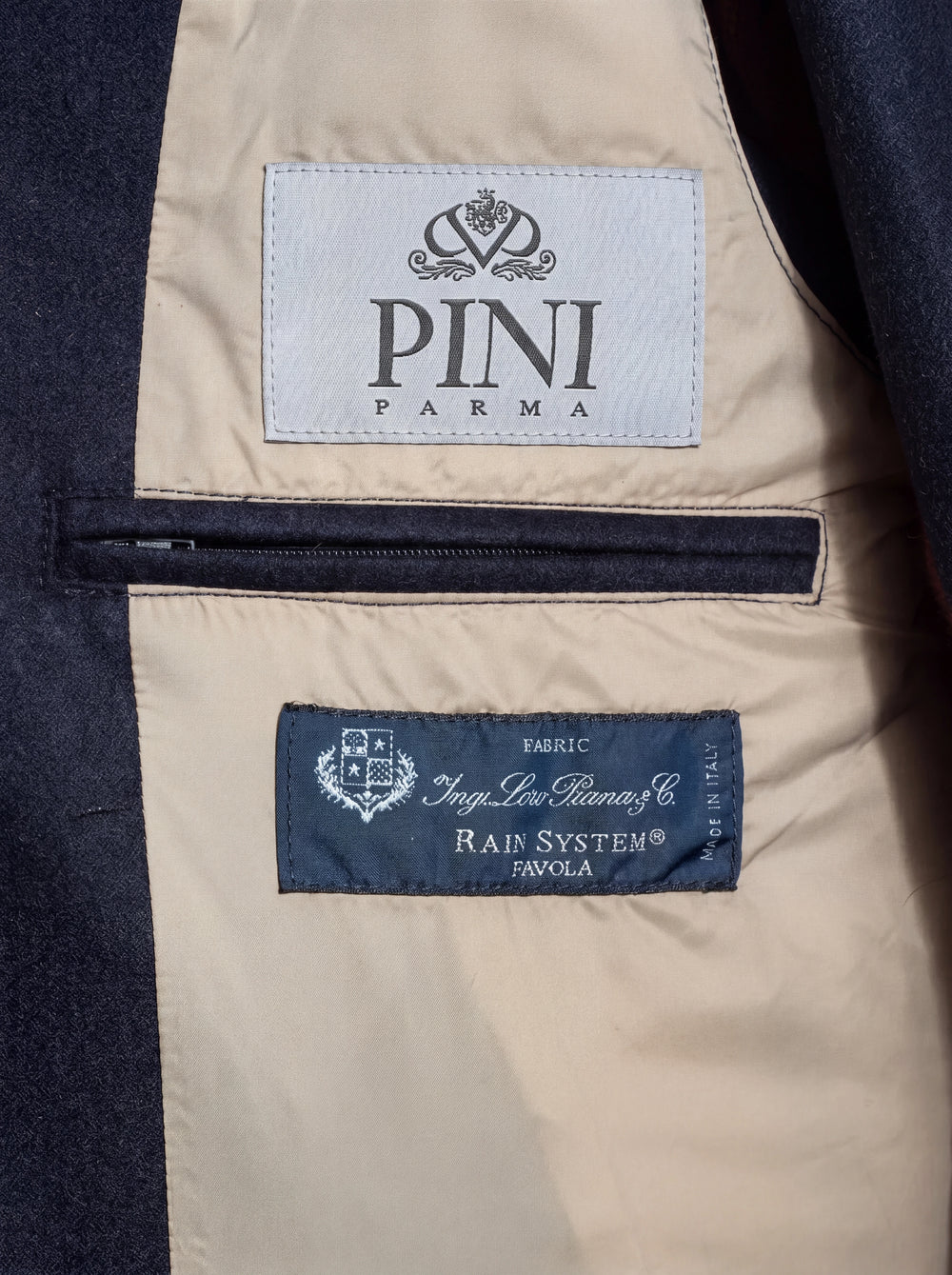 Gilet blu con zip – Made in Italy