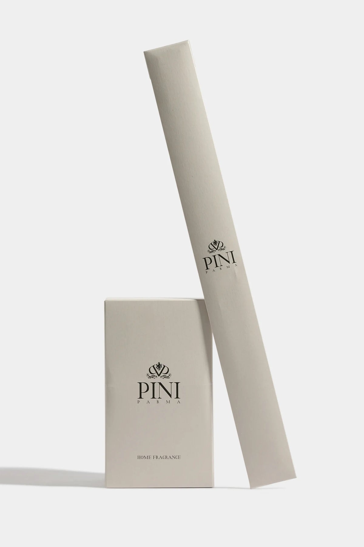 pini parma home fragrance, italian home fragrance, luxury home scent, elegant home fragrance, refined italian fragrance, premium home fragrance, sophisticated room scent, timeless italian fragrance, upscale home fragrance, classic home scent, italian craftsmanship fragrance, premium home diffuser, elegant italian scent, luxury men's home fragrance, refined home perfume, premium italian home scent