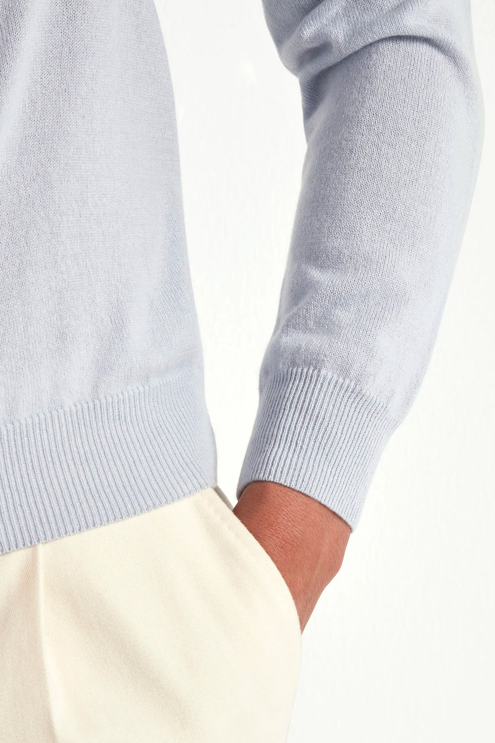 light blue cashmere turtleneck, italian style, made in italy, 100% cashmere turtleneck, luxury cashmere sweater, elegant winter knitwear, refined menswear turtleneck, premium italian sweater, versatile layering turtleneck, fine cashmere knit, tailored cashmere turtleneck, breathable winter sweater, soft cashmere knitwear, upscale cashmere sweater, italian craftsmanship turtleneck, polished winter knit, classic light blue turtleneck, timeless italian sweater, sophisticated cashmere knit, cozy winter cashmere
