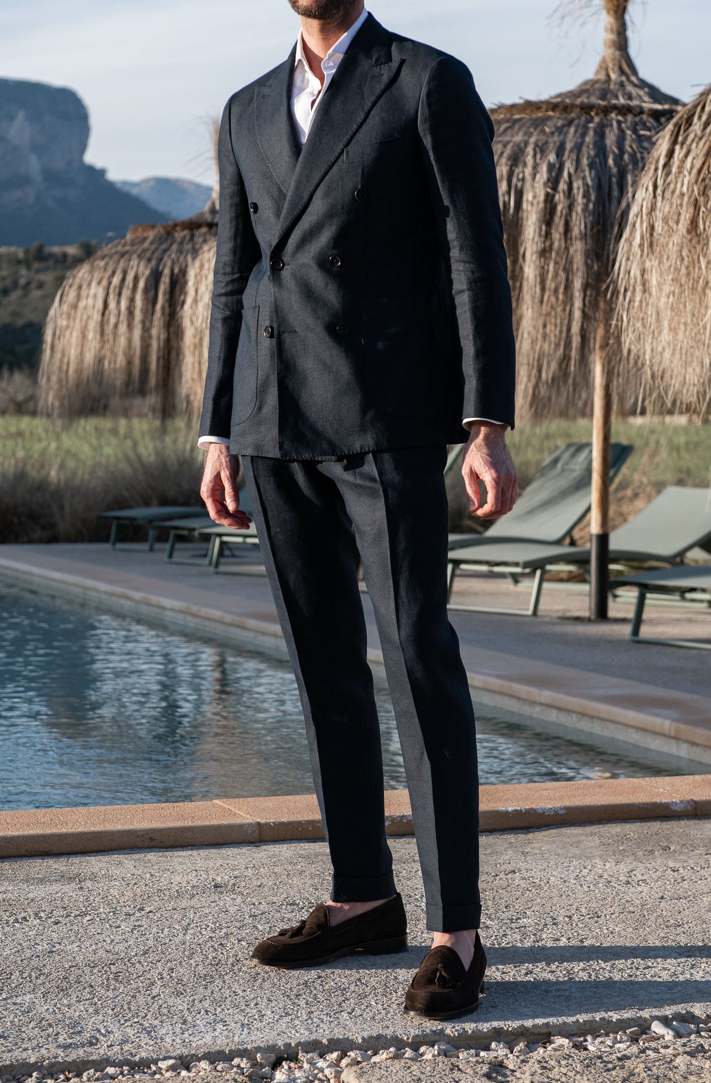 Double Breasted linen jacket, Blue Navy Linen Jacket, Navy  breasted jacket, summer double breasted jacket, Dark Blue jacket, Veste en lin croisée, veste en lin bleu marine, veste à croisée marine, veste à croisée d'été, veste bleu foncé, Giacca doppiopetto in lino, Giacca in lino blu navy, Giacca a doppiopetto navy, Giacca doppiopetto estiva, Giacca blu scuro, 
