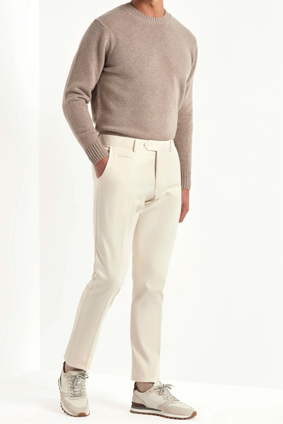 cotton and cashmere trousers, off-white trousers, sartorial trousers, italian style, trousers made in italy, winter trousers, flat front trousers, luxury blend trousers, tailored off-white trousers, cashmere blend trousers, elegant men’s trousers, premium italian trousers, classic flat front trousers, off-white dress trousers, off-white winter pants, italian cashmere blend trousers, off-white smart trousers, off-white formal trousers, italian menswear trousers, off-white chino style trousers