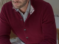 cardigan bordeaux, cardigan bordeaux, cardigan épais, cardigan épais bordeaux, bordeaux cardigan, cardigan burgundy, thick cardigan, thick bordeaux cardigan, cardigan bordeaux, cardigan bordeaux, cardigan spesso, cardigan bordeaux spesso