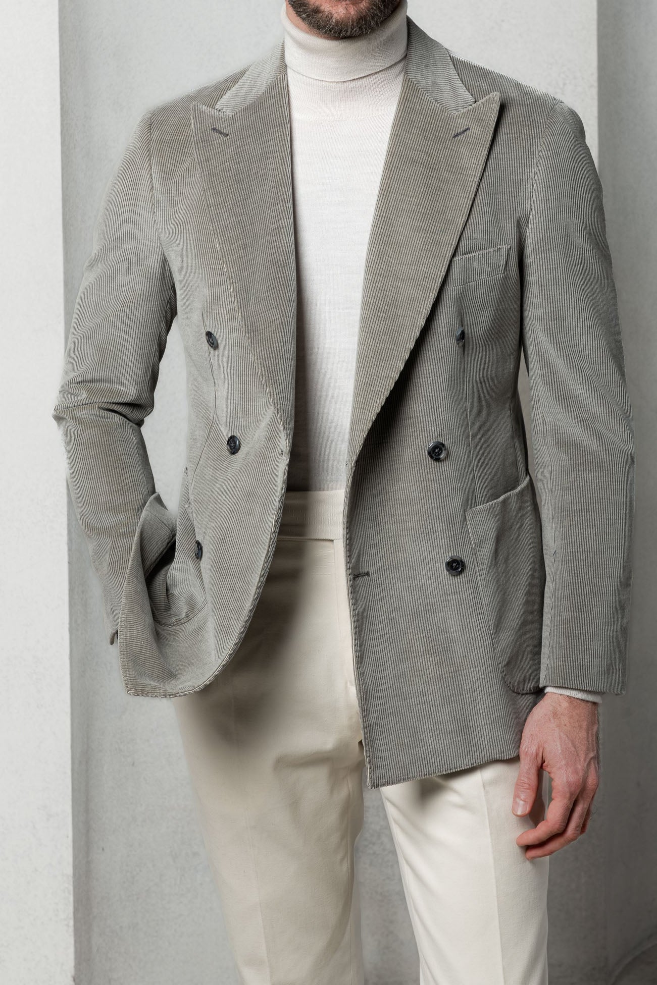   Italian corduroy jacket, Sage corduroy jacket, corduroy Jacket, Double Breasted corduroy Jacket, Veste italienne en velours côtelé, veste en velours côtelé Sage, veste en velours côtelé, veste en velours côtelé à double boutonnage, Giacca in velluto a coste italiano, giacca in velluto a coste color salvia, giacca in velluto a coste, giacca in velluto a coste doppio petto, 