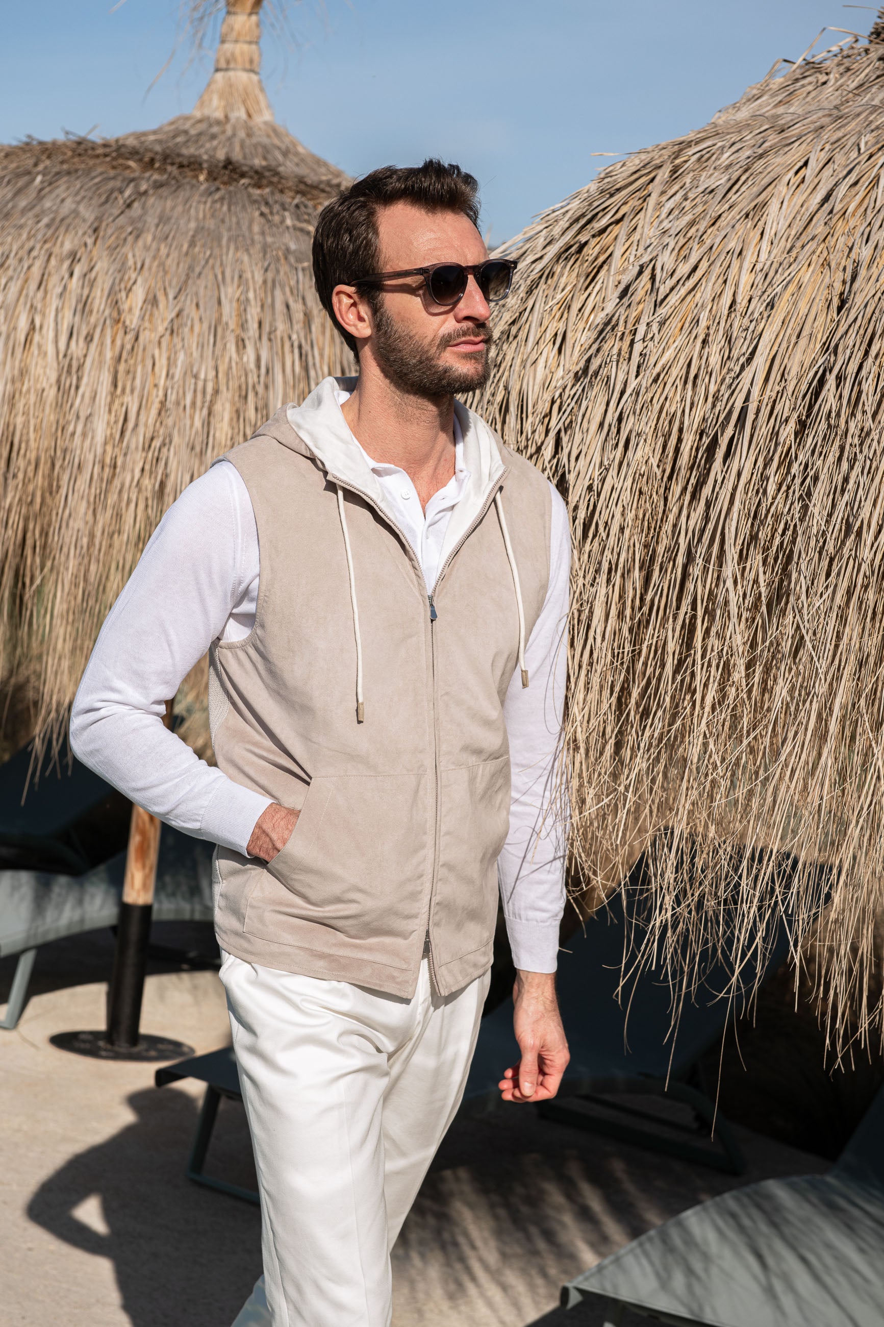 Sand alcantara hooded vest – Made in Italy