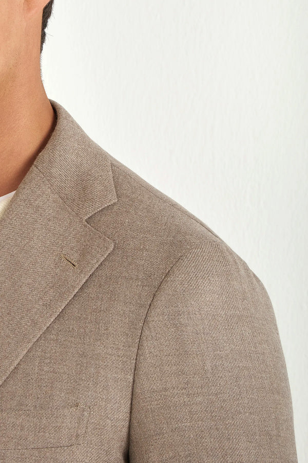 Wool and Cashmere Jacket, Italian wool and cashmere jacket, Loro Piana Wool Jacket, Loro Piana cashmere jacket, taupe Loro Piana Jacket, Giacca in lana e cashmere, giacca in lana e cashmere taupe, giacca in lana Loro Piana, giacca in cashmere Loro Piana, giacca Loro Piana taupe, Veste en laine et cachemire, veste italienne en laine et cachemire, veste taupe en laine Loro Piana, veste en cachemire Loro Piana, veste beige Loro Piana