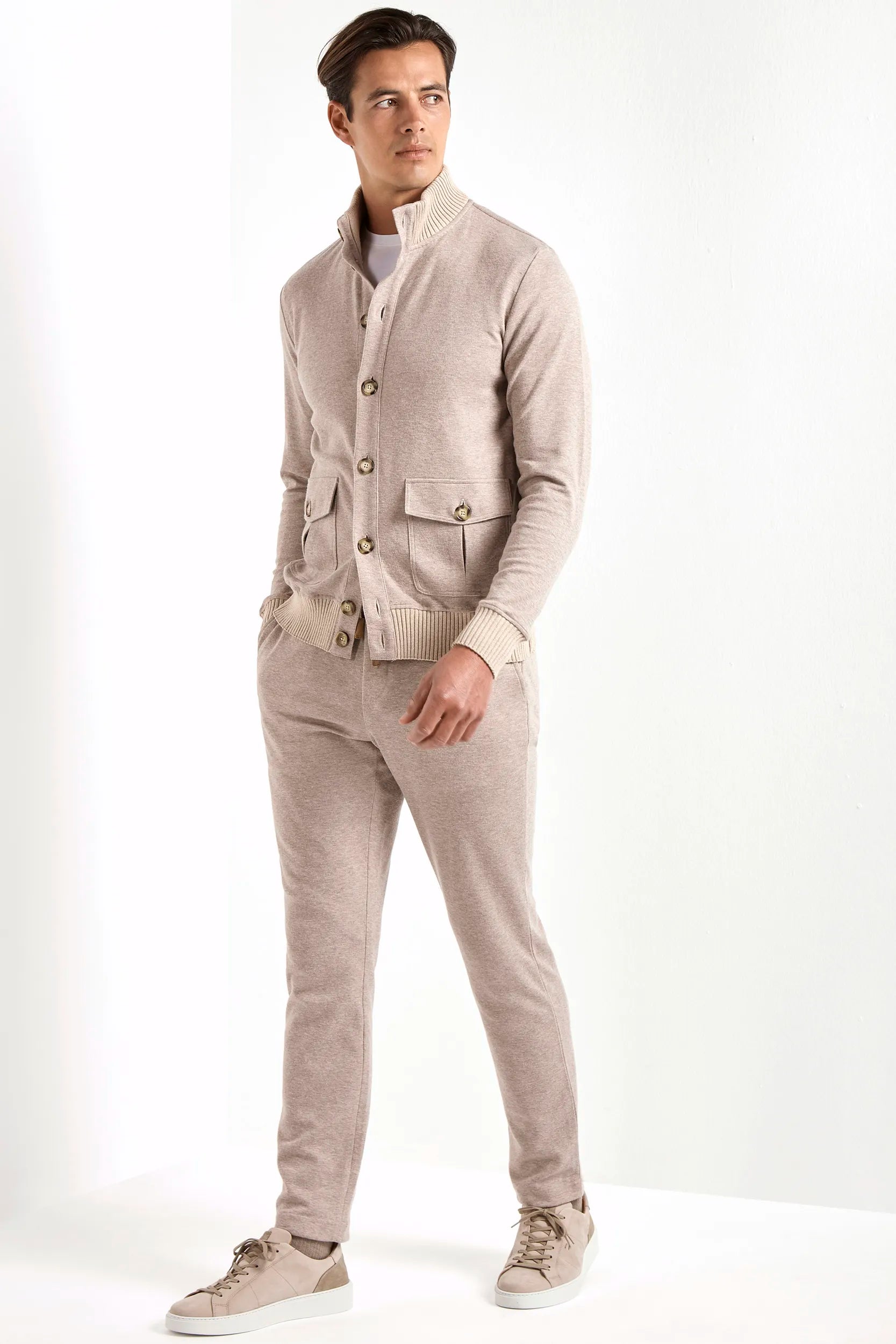 taupe jersey cardigan, men jersey cardigan, italian jersey cardigan, taupe wool jersey cardigan, luxury men's jersey cardigan, elegant men's jersey cardigan, refined wool jersey cardigan, tailored taupe jersey cardigan, premium italian jersey cardigan, sophisticated men's jersey cardigan, timeless italian jersey cardigan, upscale men's jersey cardigan, classic taupe jersey cardigan, italian craftsmanship jersey cardigan, premium men's taupe cardigan, refined italian wool cardigan