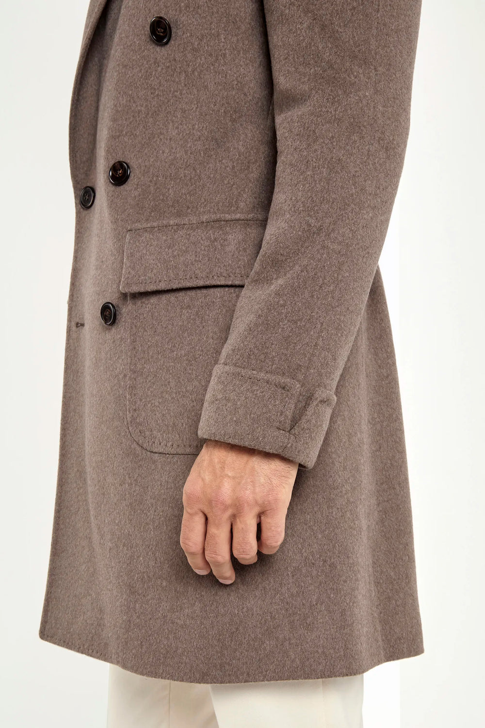 Taupe coat, men’s wool coat, Italian wool coat, brown wool coat, Loro Piana wool coat, Loro Piana coat, cappotto taupe, cappotto in lana da uomo, cappotto in lana italiana, cappotto in lana brown, cappotto Loro Piana, manteau taupe, manteau de laine pour homme, manteau de laine italien, manteau de laine marron, manteau de laine Loro Piana Capolavoro