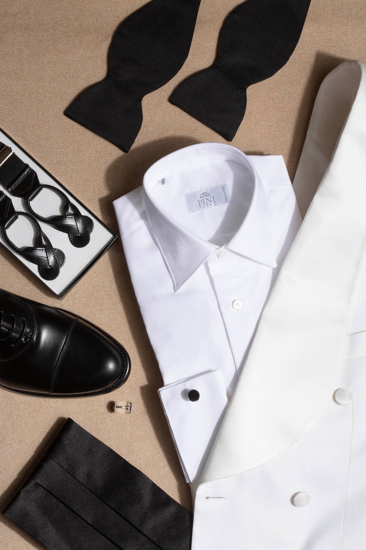 Ensemble de boutons de manchette et boutons de plastron noirs - Made in Italy