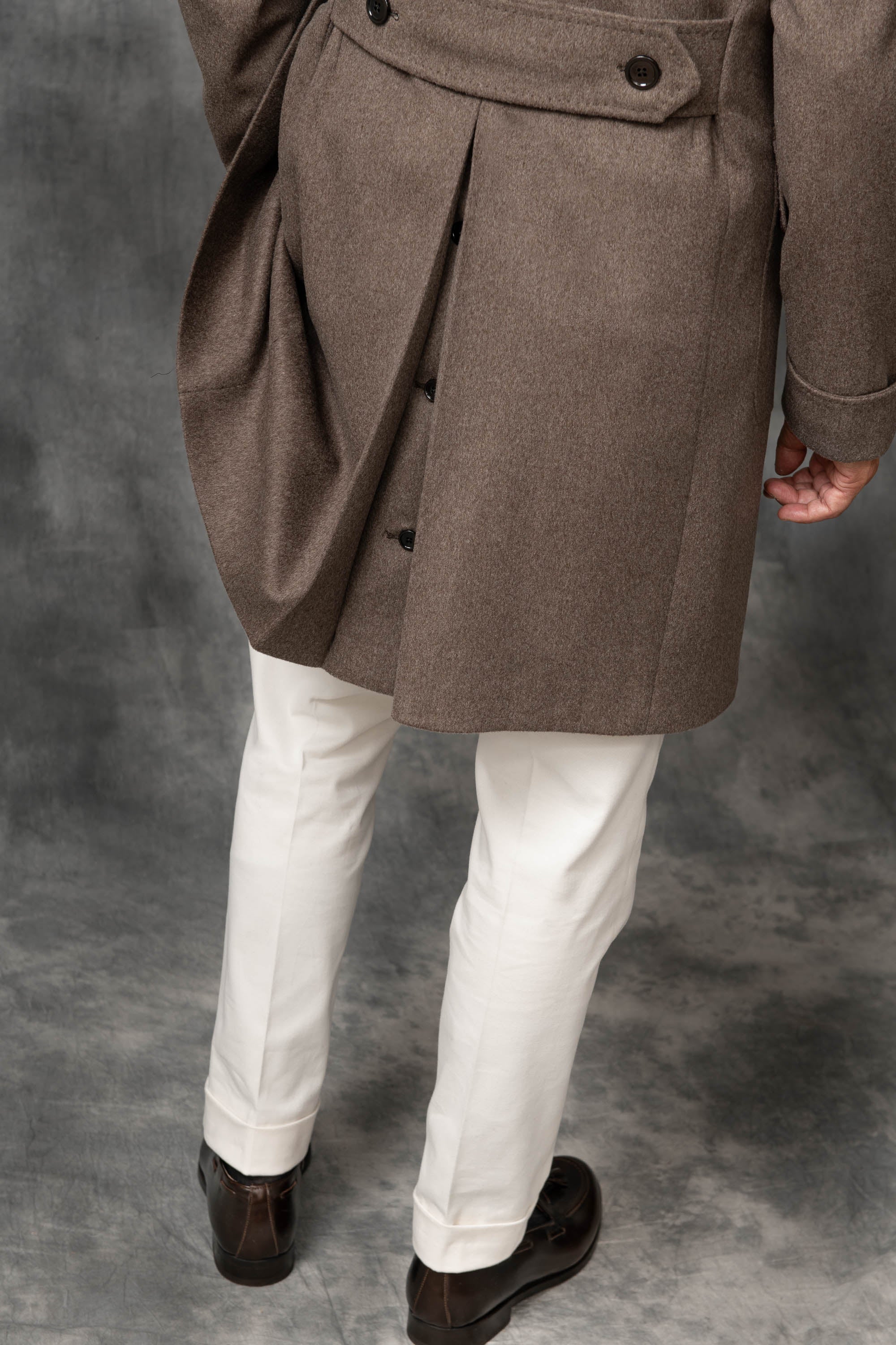 Taupe polo coat in Loro Piana wool – Made in Italy