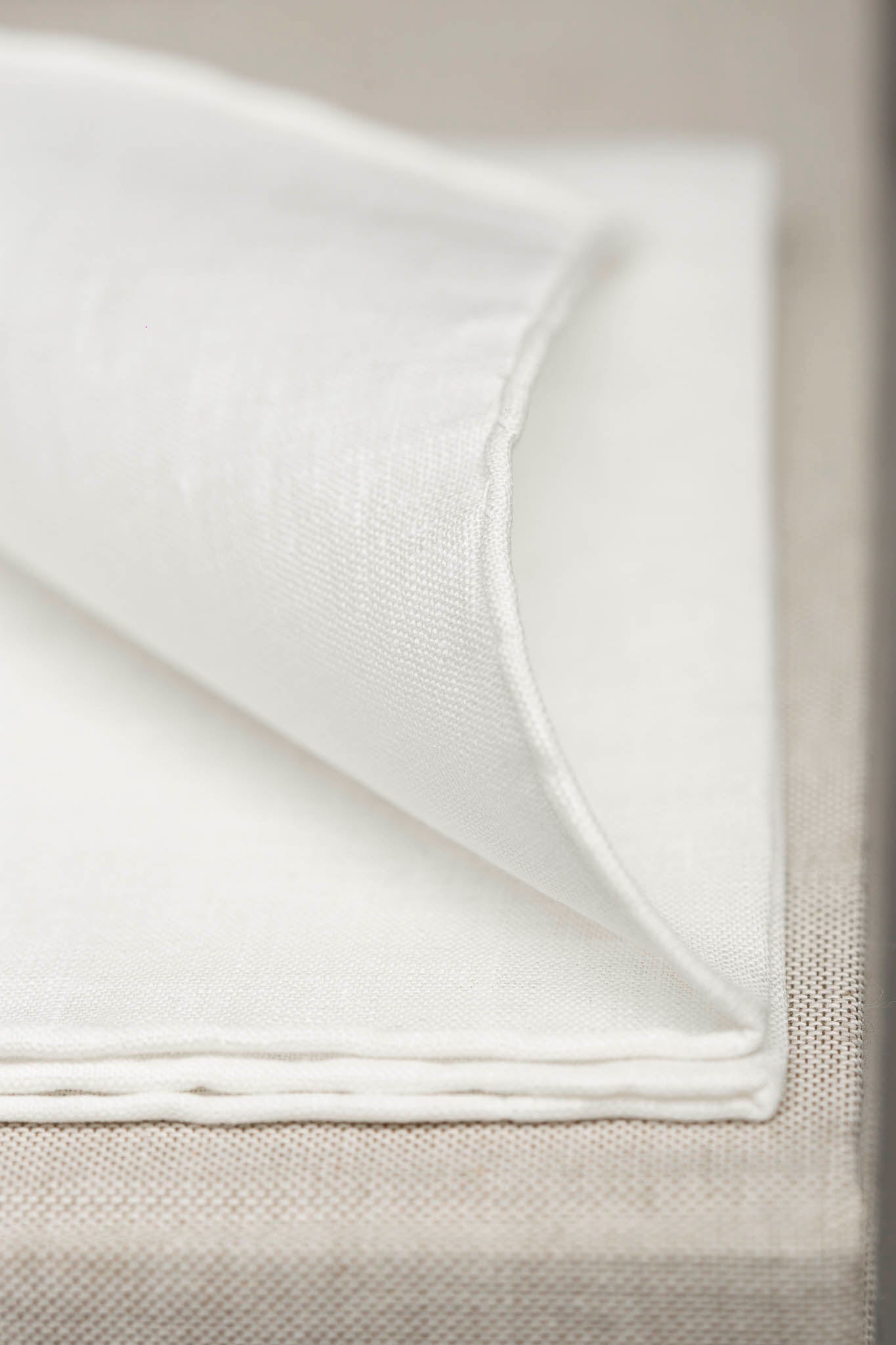 WHITE LINEN POCKET SQUARE - Made in Italy