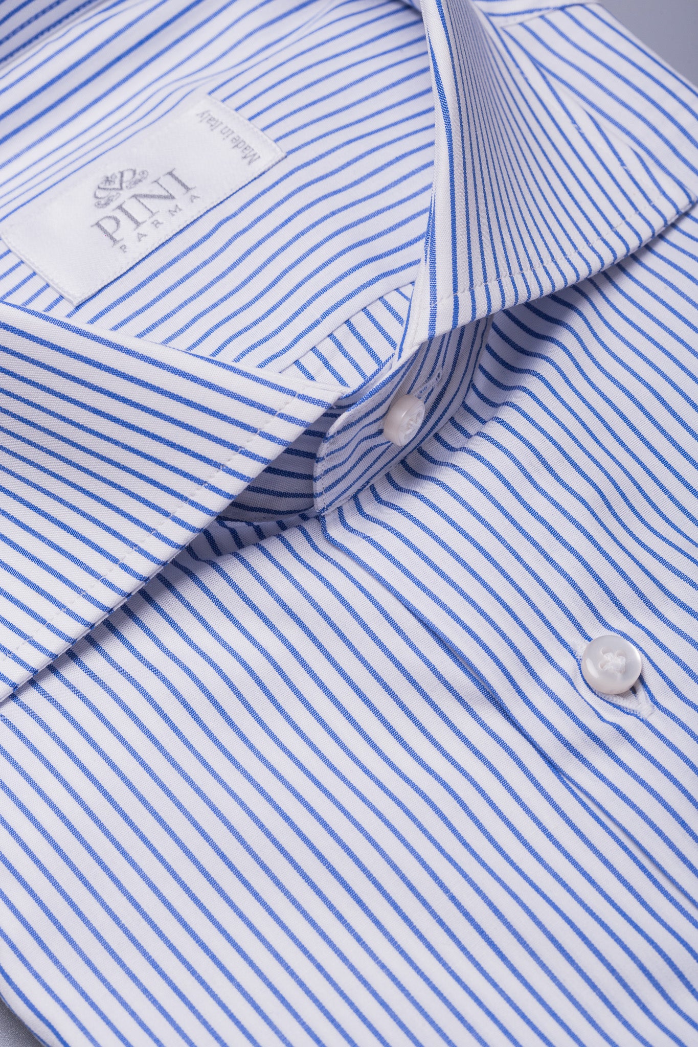 Camicia in cotone, camicia classica, cotone italiano, stile italiano, camicia made in italy,, Chemise en coton, chemise classique, coton italien, style italien, chemise fabriquée en Italie,, Cotton shirt, classic italian shirt, Italian cotton, Italian style, shirt made in italy,