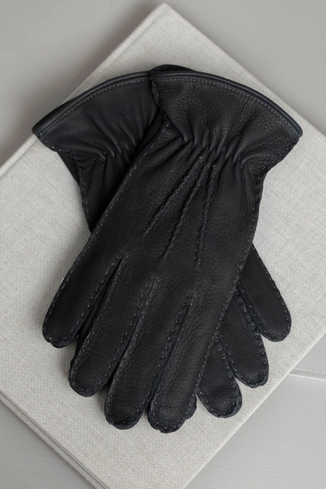 Gants bleu foncé en cuir de cerf doublés cachemire - Made in Italy