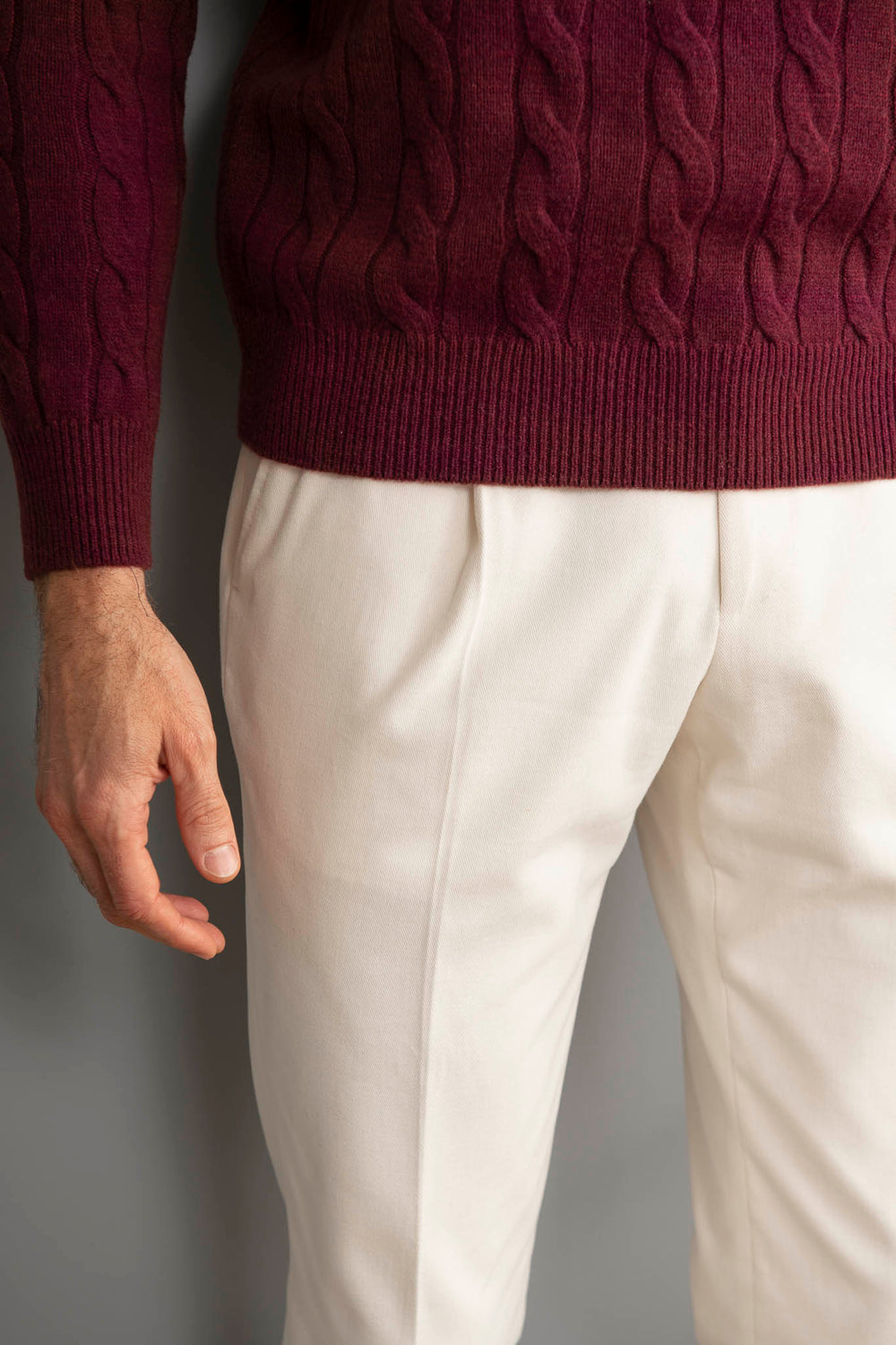 cable turtleneck, wool turtleneck, bordeaux turtleneck, bordeaux thick turtleneck, blue knit, col roulé en câble, laine col roulé bordeaux , col roulé épais bordeaux , col roulé bordeaux , col roulé épais bordeaux , maille bleu, dolcevita cable, dolcevita bordeaux lana, dolcevita spesso, dolcevita, maglia bordeaux , dolcevita bordeaux 