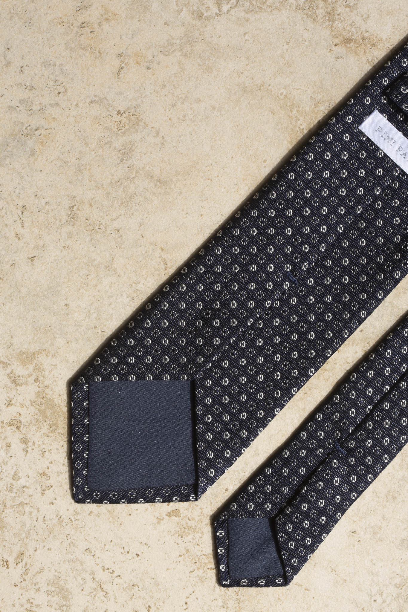 Dark Blue tie with white microflowers - Made In Italy