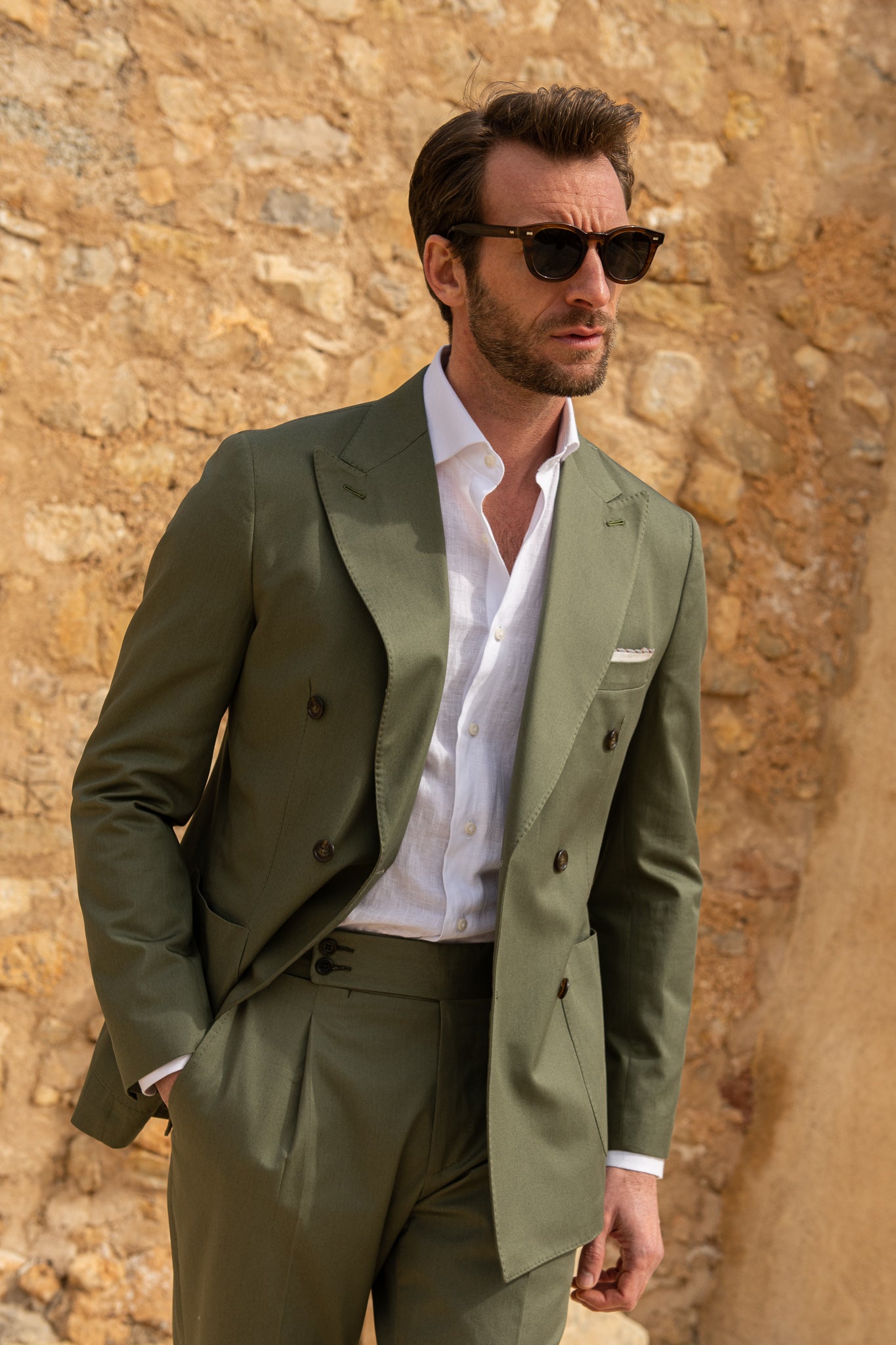 Men 2 Piece Breasted Suit Green Suit Perfect For Wedding, Dinner Suits,  Wedding Groom suits, Bespoke For Men