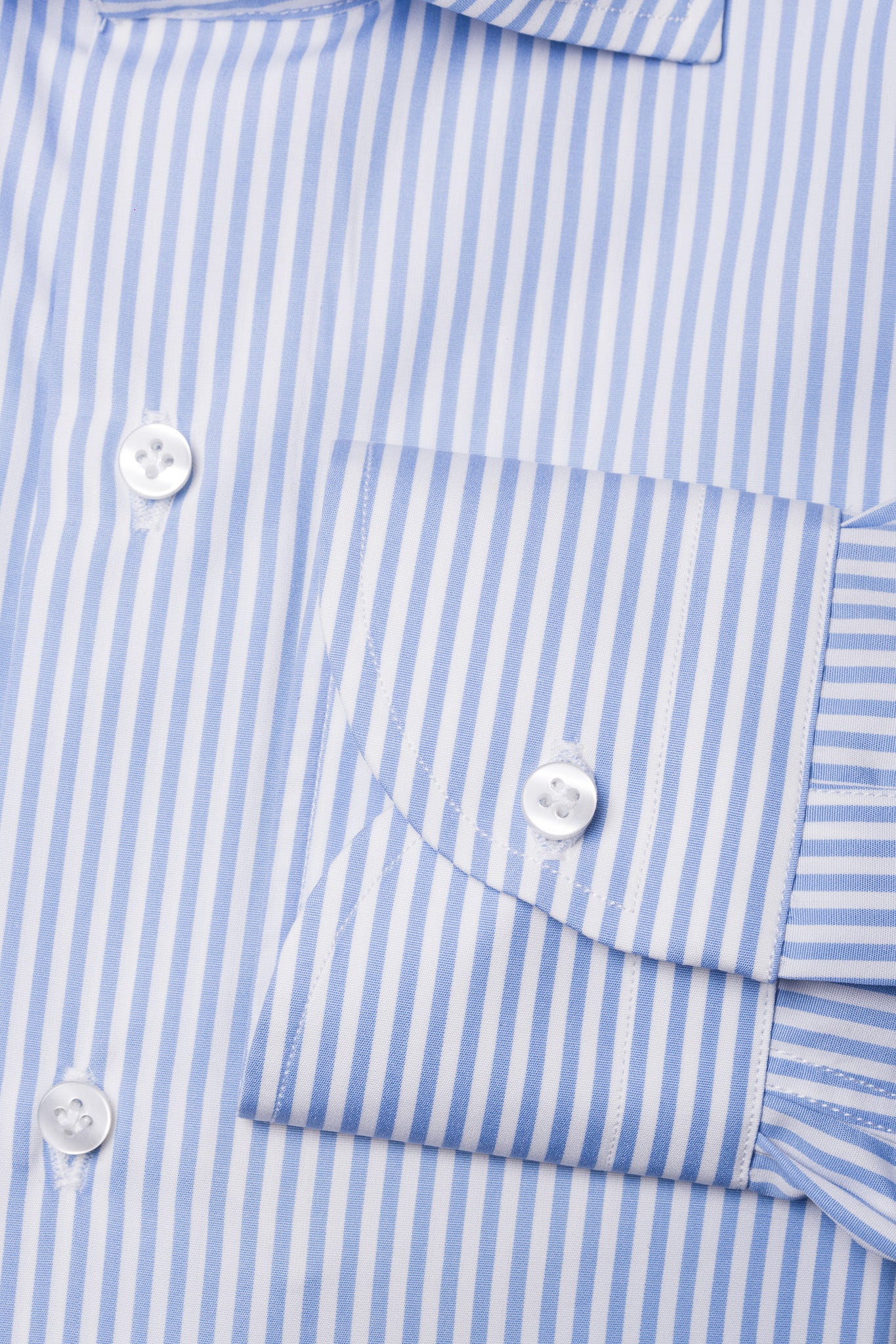  Camicia in cotone, camicia classica, cotone italiano, stile italiano, camicia made in italy,, Chemise en coton, chemise classique, coton italien, style italien, chemise fabriquée en Italie,, Cotton shirt, classic italian shirt, Italian cotton, Italian style, shirt made in italy,